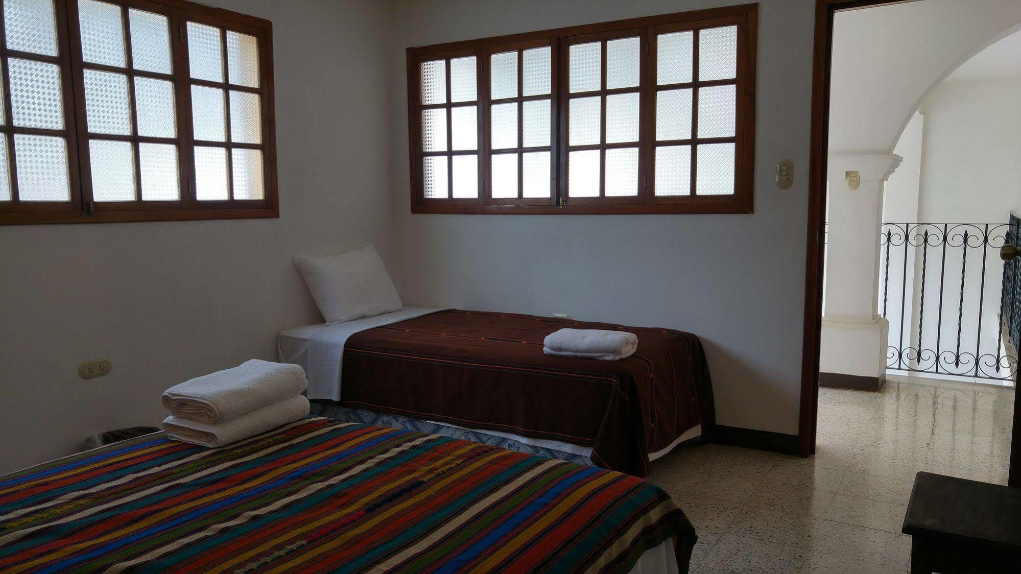 Ixkanul Antigua Hotel Kültér fotó